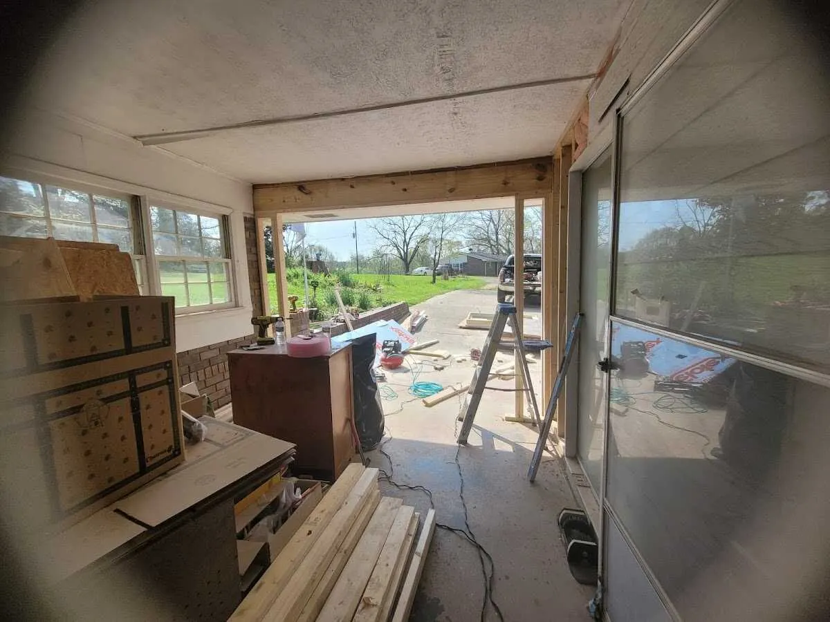 Air movers and dehumidifier for Water Mitigation Services in Herriman